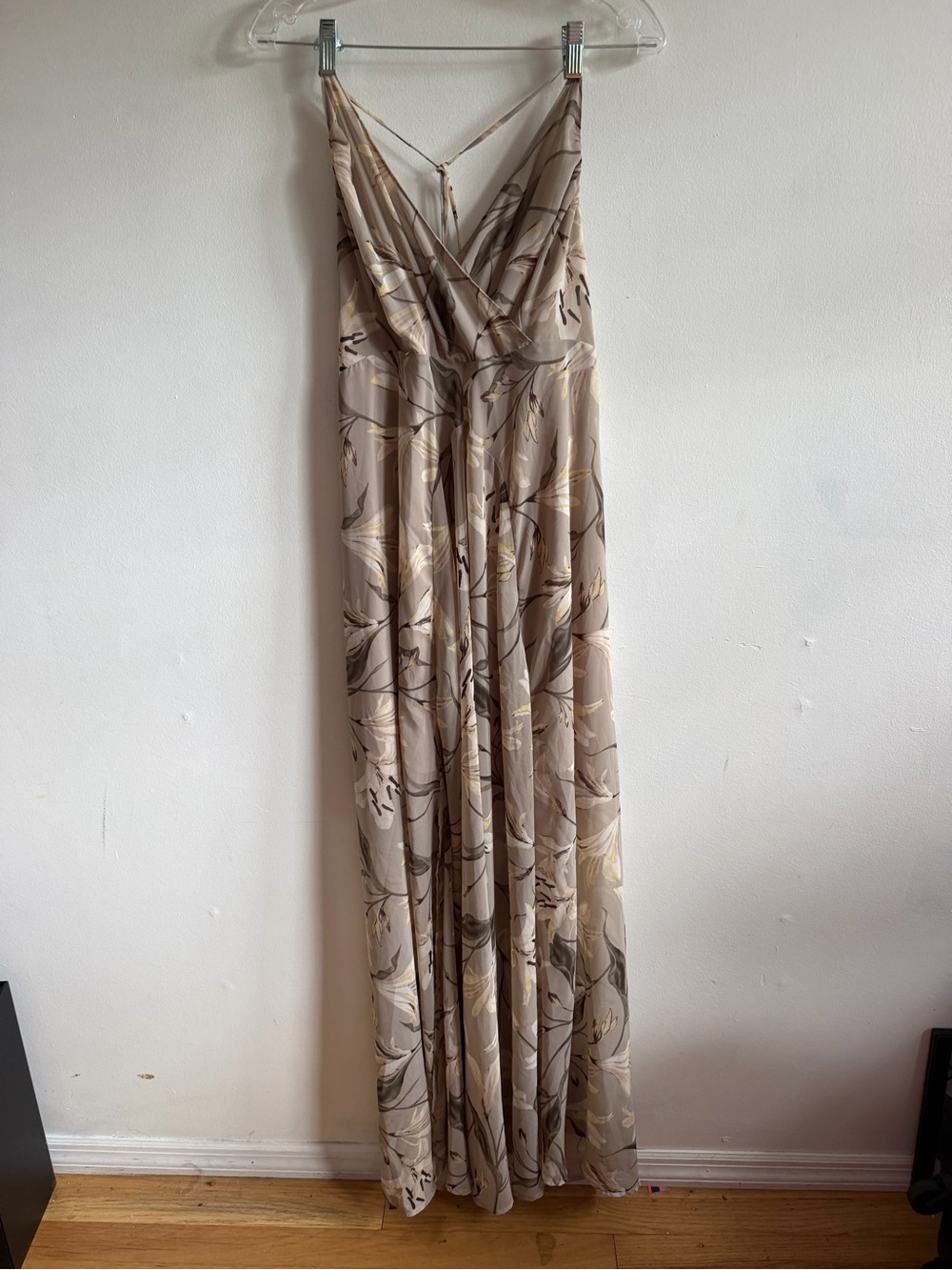 Women’s ASTR the label Floral Spaghetti-Strap Maxi Dress NWT